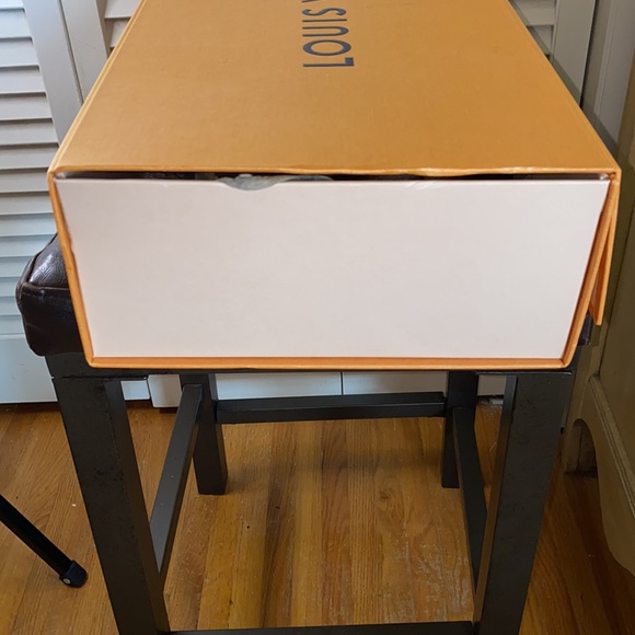 (💲 🛑 L D) Louis Vuitton Gift bag & box… - Picture 5 of 10